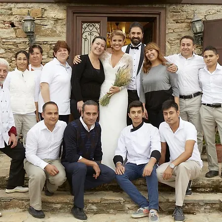 Gullu Konaklari Selcuk