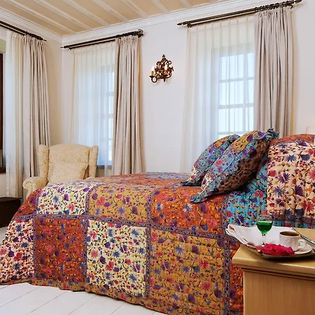 بيت ريفي Gullu Konaklari 3*