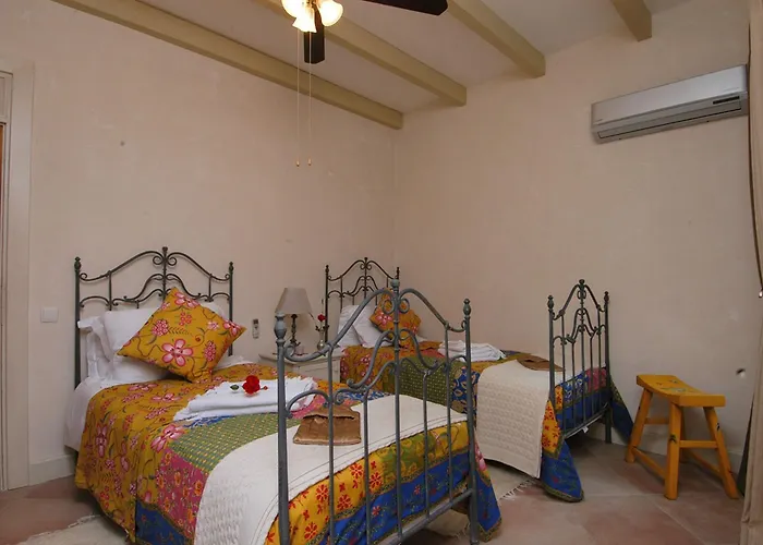 여관 Gullu Konaklari 셀주크