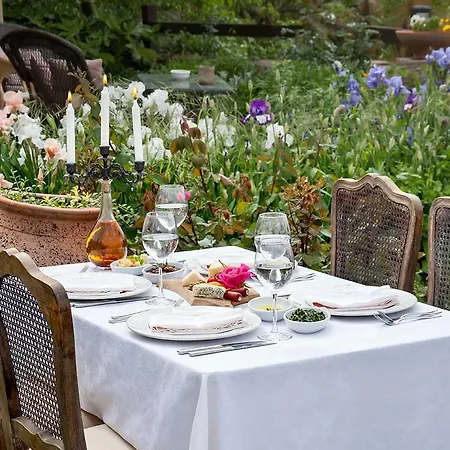 Мини-отель Gullu Konaklari 3*