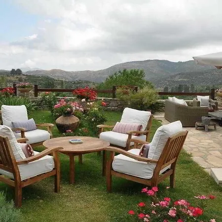 Мини-отель Gullu Konaklari