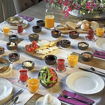 Inn Gullu Konaklari Selcuk