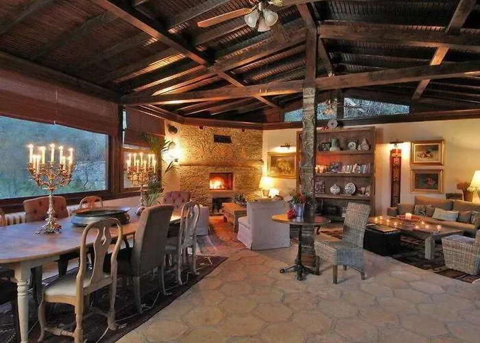 Fogadó Gullu Konaklari