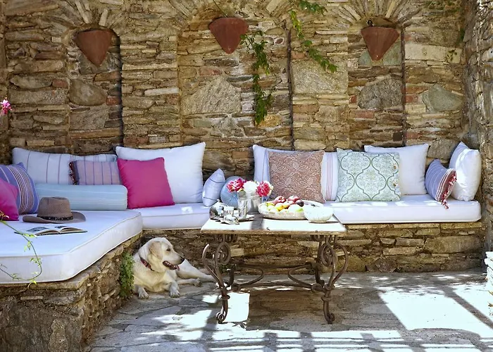 Gullu Konaklari Zajazd Selçuk