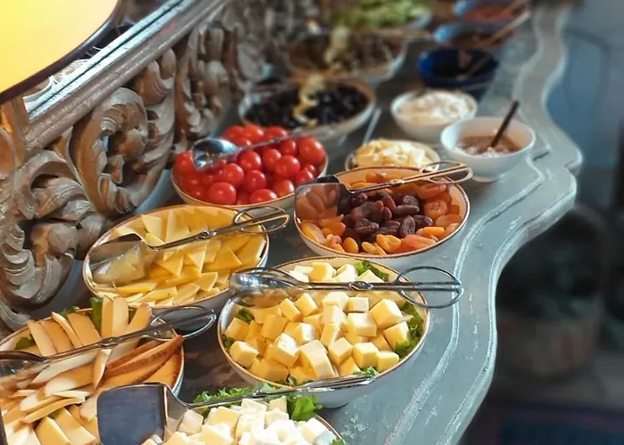 Gullu Konaklari Selçuk